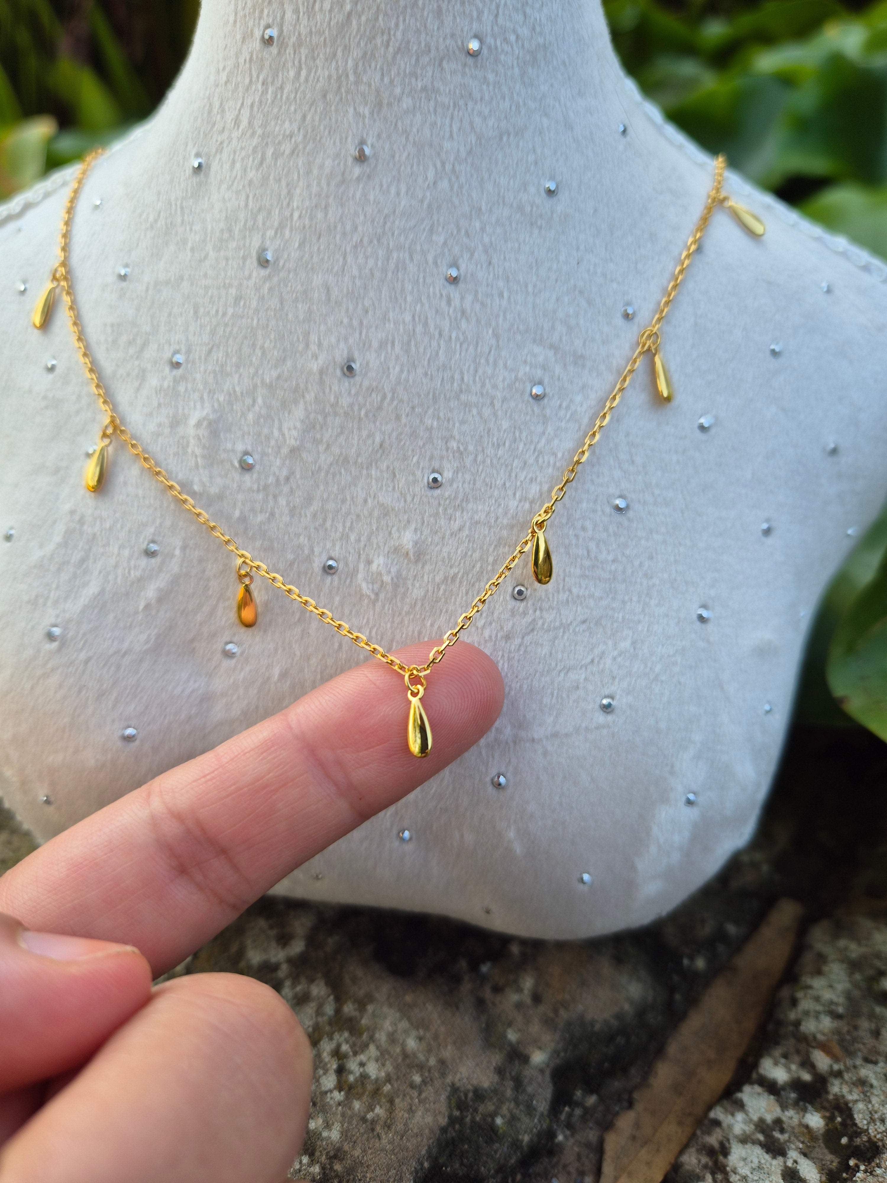 Elegant 18K Gold Plated 925 Sterling Silver Water Droplet Necklace