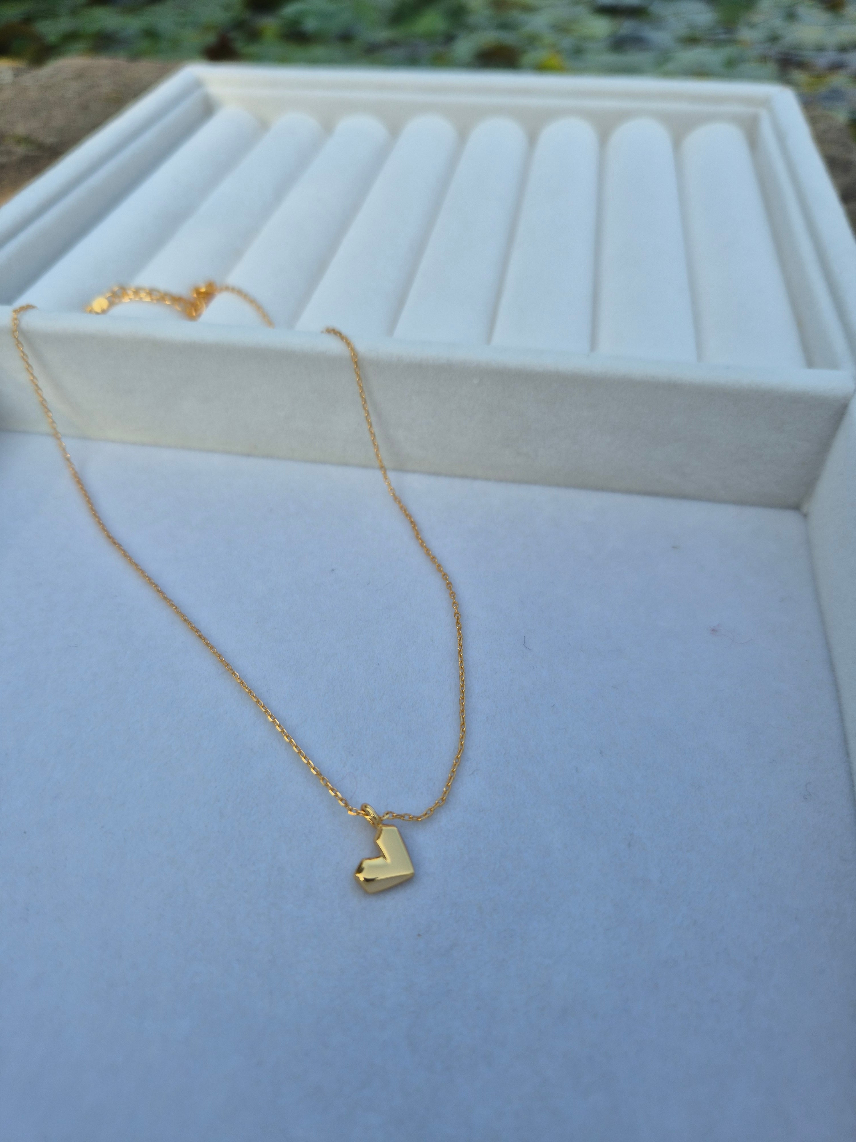 Elegant 925 Sterling Silver Heart Pendant Necklace – Minimalist Water Wave Chain